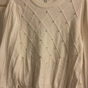CROWN & IVY PEARL EMBELLISHED OFF WHITE SWEATER CABLE KNIT XL 48” x28